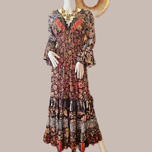 KARMA Hwy Gilded Tiered Ruffle Hem Lg. Dress Red Grn OS NWT